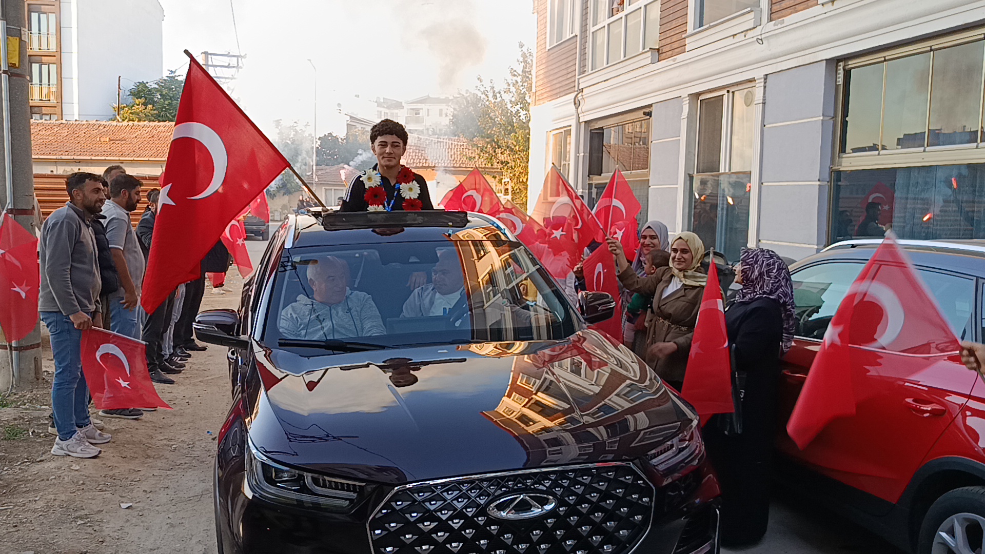 Edirneli 15 yaşındaki güreşçiden Balkan şampiyonluğu: Altın madalyasını Filistin’e armağan etti