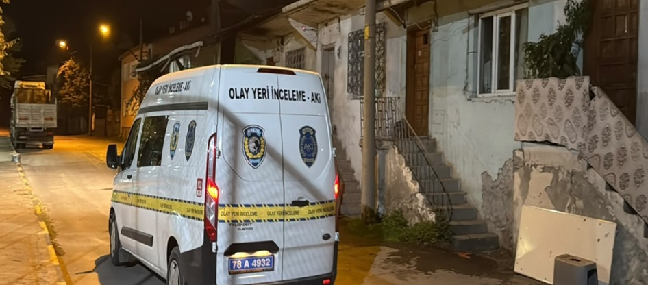 Karabük’te tartıştığı erkek arkadaşını bıçakla yaraladı