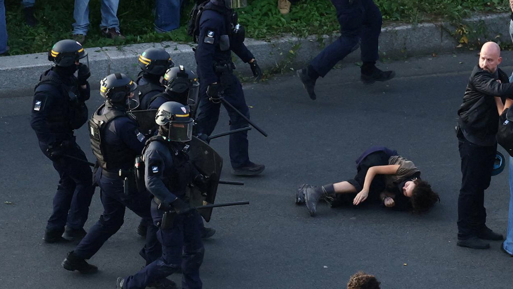 BM raportörlerinden Fransa'daki öğrenci protestolarına tepki
