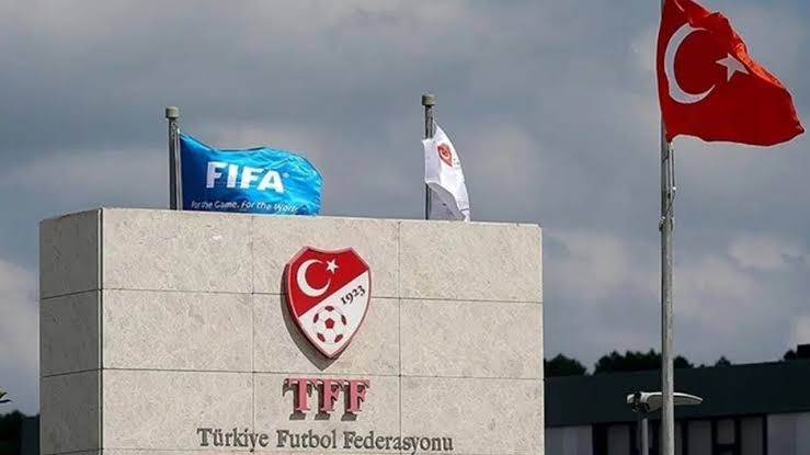 TFF’den Serdal Adalı’ya tebrik mesajı