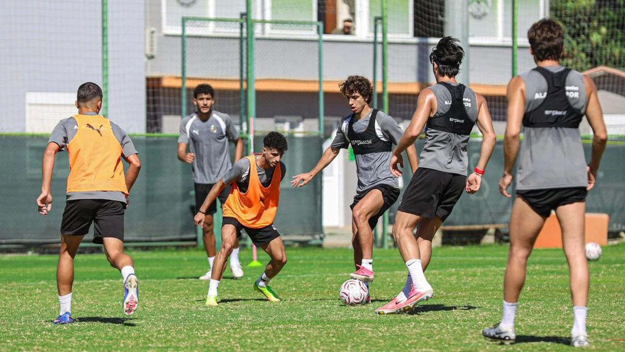 Alanyaspor’da Kocaelispor mesaisi başladı