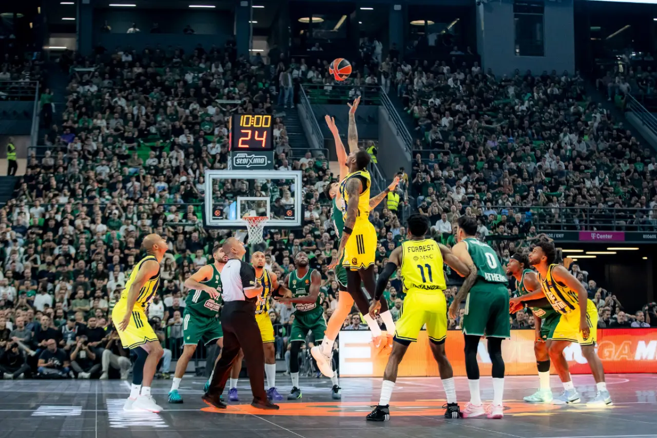 Fenerbahçe, Panathinaikos deplasmanında farklı kaybetti