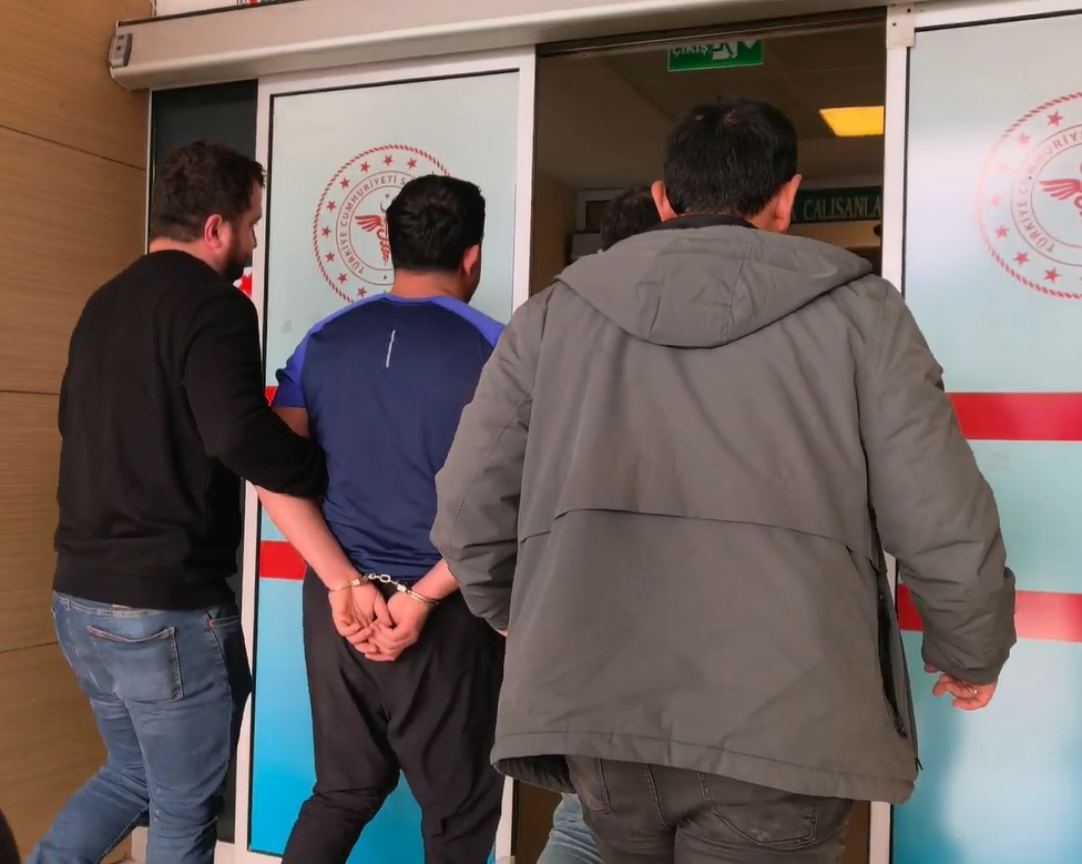 Bursa’da 30 yıl hapis cezası bulunan firari yakalandı