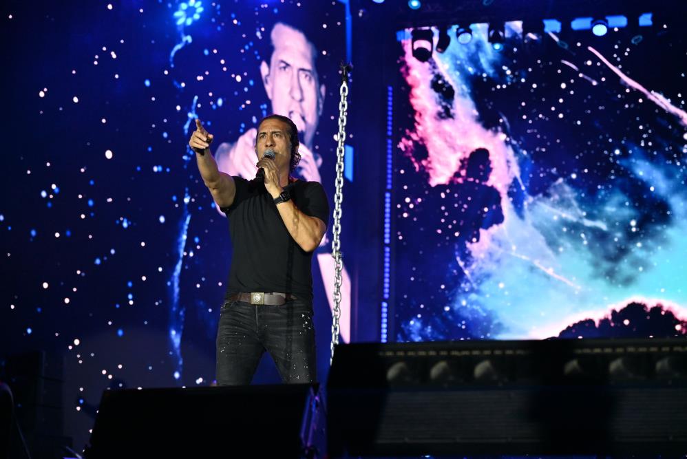 Kıraç, Ordu’da hayranlarına müzik dolu gece yaşattı