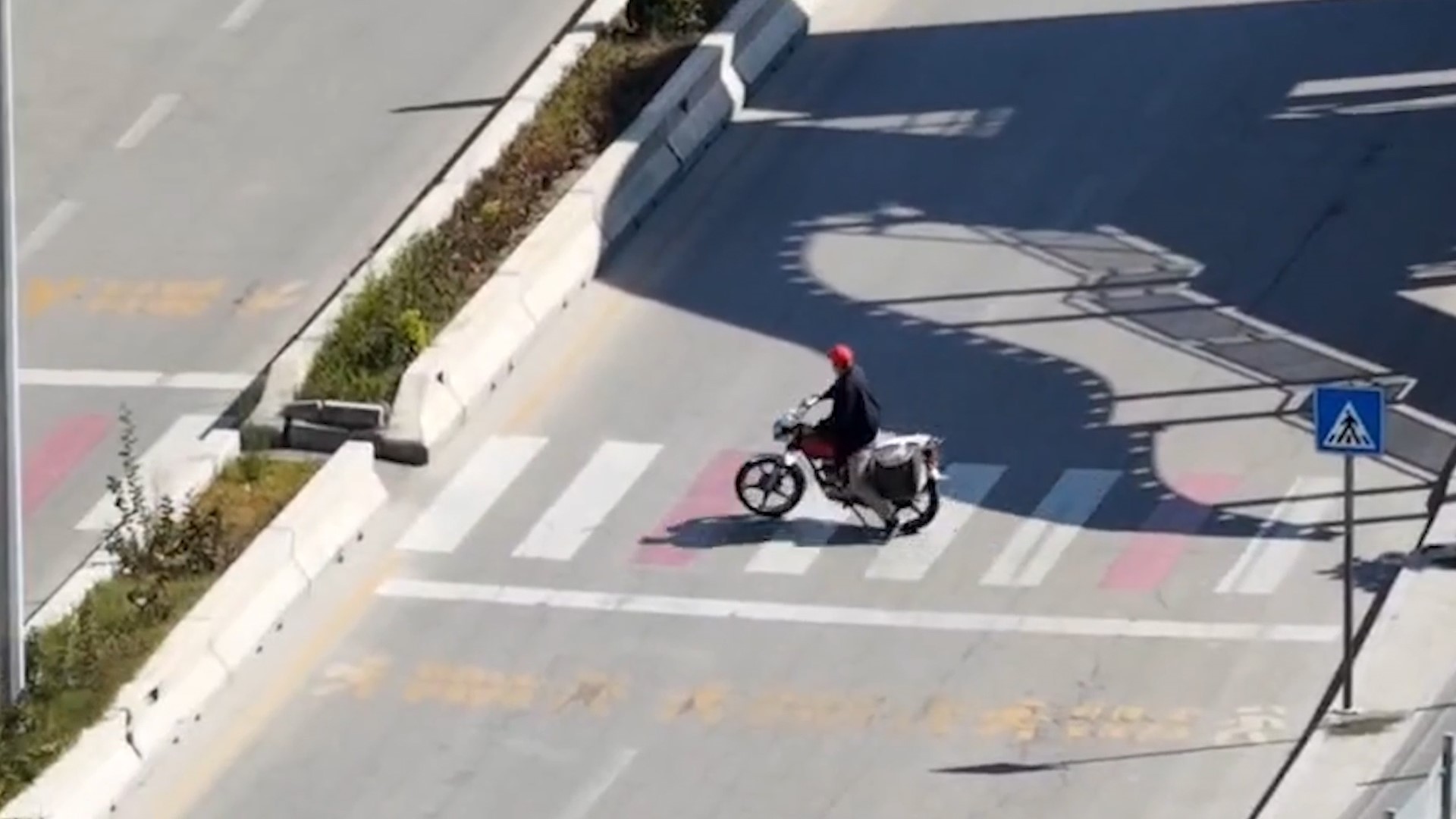 Kırıkkale'de çalıntı motosikletle kaçtı, dronla yakalandı