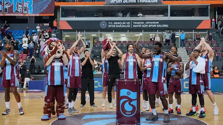 Trabzonspor’dan Avrupa’da 100 sayılık galibiyet!