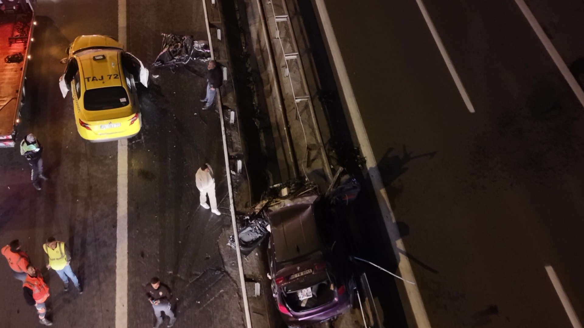 Kağıthane’de feci kaza: Otomobil sürücüsü hayatını kaybetti