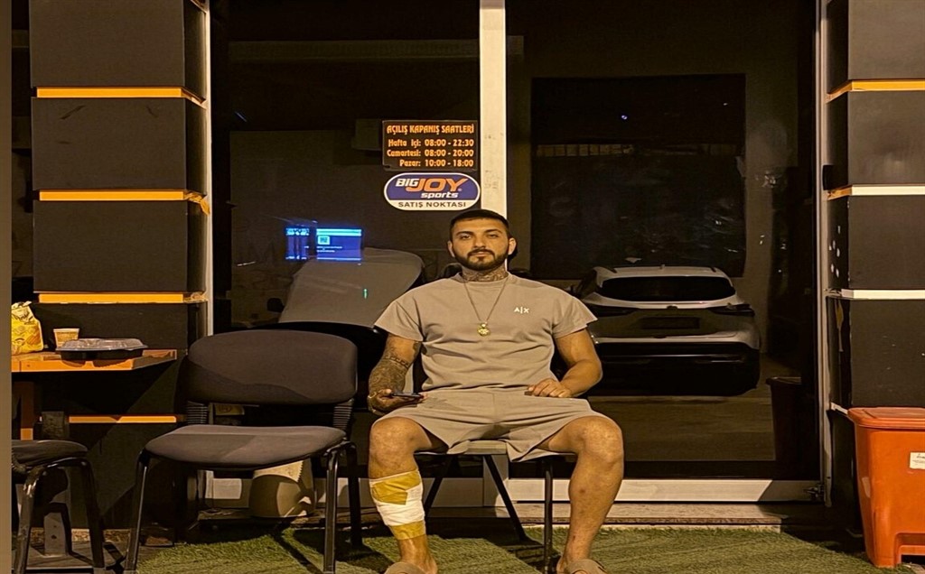 İzmir’de şampiyon sporcuya silahlı saldırı