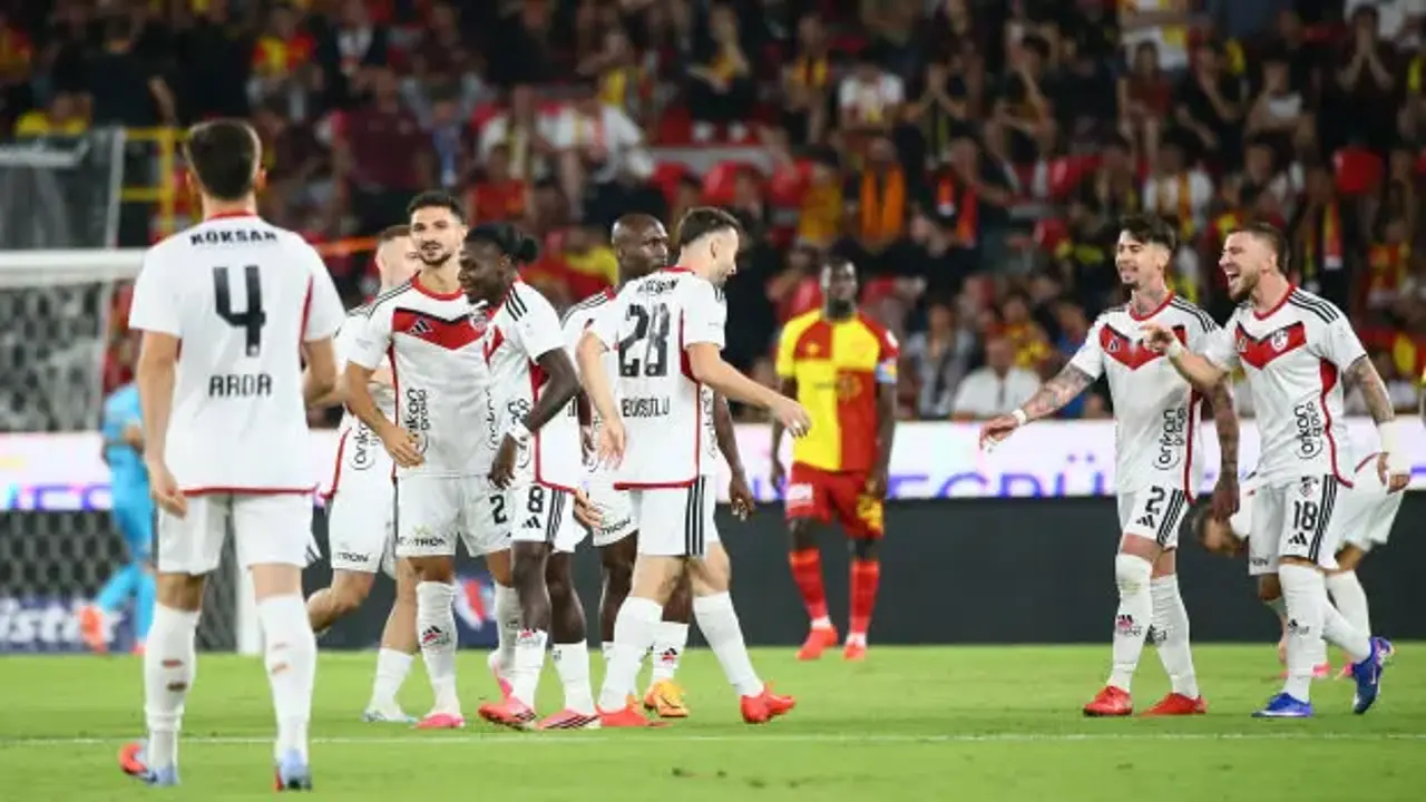 Göztepe evinde yıkıldı! Gaziantep FK'dan farklı galibiyet